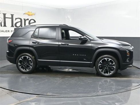 New 2026 Chevrolet Equinox LT image 1