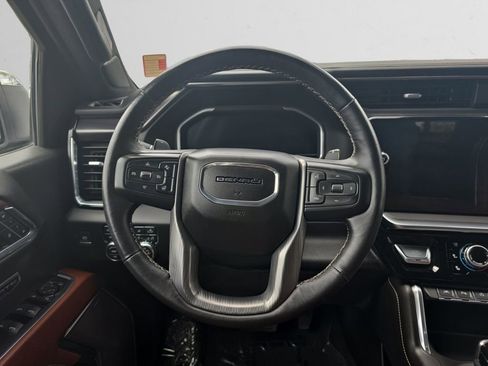 Used 2023 GMC Sierra 1500 Denali Ultimate AWD/4WD image 13