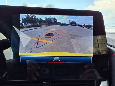 Used 2024 Chevrolet Corvette Stingray Convertible w/ 1LT image 16