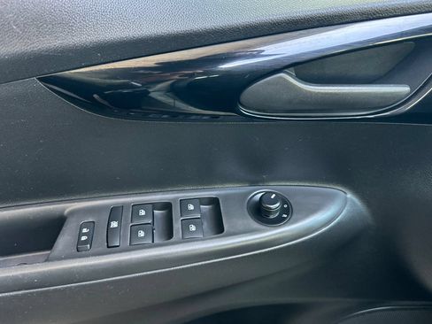 Used 2020 Chevrolet Spark LT FWD image 11