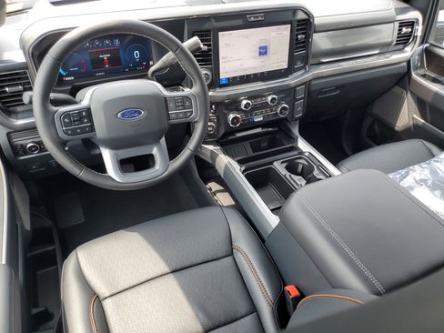 New 2025 Ford F350 Lariat w/ Lariat Ultimate Package image 17