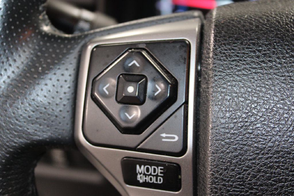 Used 2016 Toyota 4Runner Limited AWD/4WD image 26