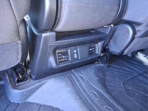 New 2026 Chevrolet Silverado 1500 Custom AWD/4WD image 11