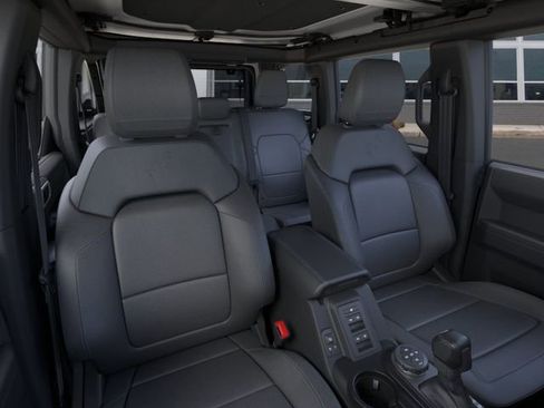 New 2025 Ford Bronco Badlands AWD/4WD image 10
