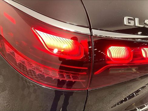 Used 2026 Mercedes-Benz GLS 450 GLS 450 image 25