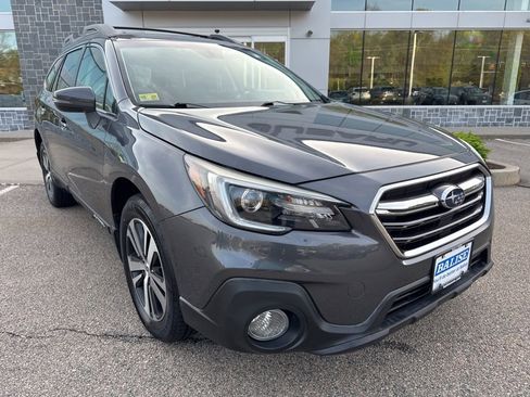 Used 2019 Subaru Outback 2.5i Limited AWD/4WD image 7