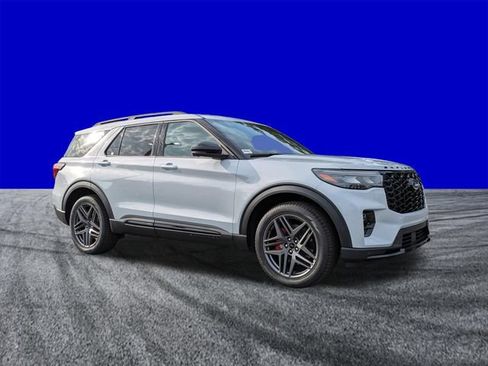 New 2026 Ford Explorer ST RWD image 2