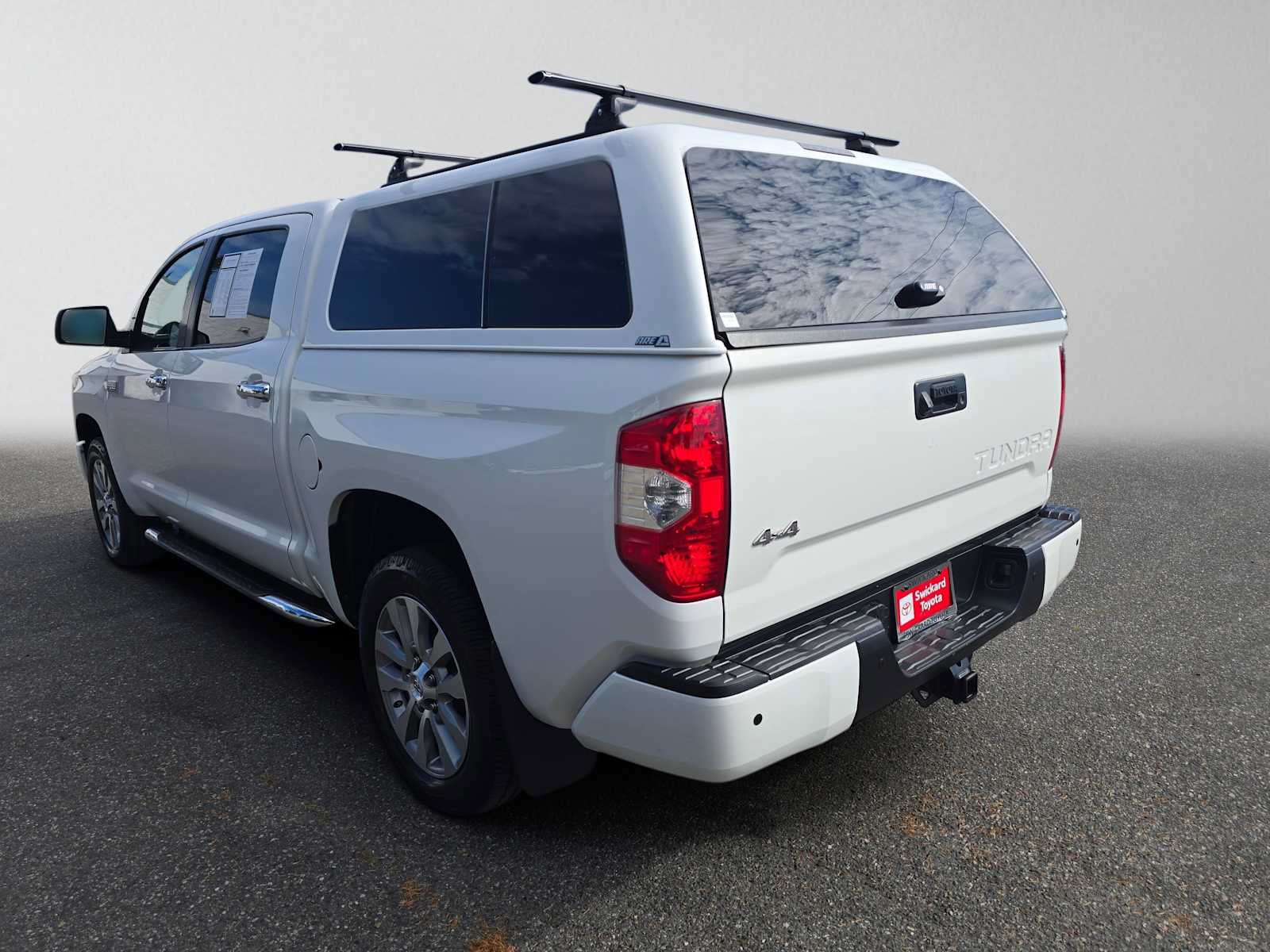 Used 2016 Toyota Tundra Platinum AWD/4WD image 5
