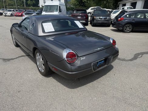 Used 2003 Ford Thunderbird RWD image 8