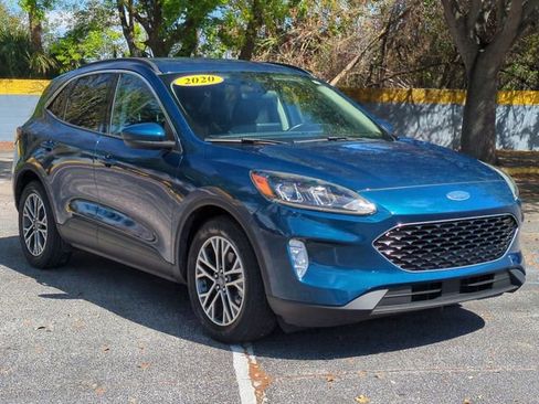 Used 2020 Ford Escape SEL FWD image 3