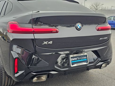 New 2025 BMW X4 xDrive30i w/ Premium Package image 7