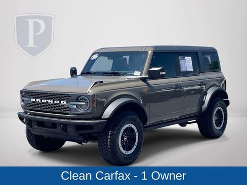 Used 2025 Ford Bronco Badlands AWD/4WD image 4