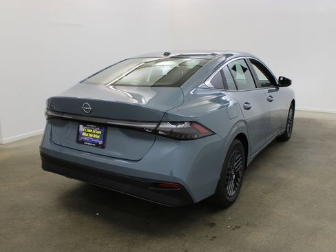 New 2026 Nissan Sentra SV w/ Floor Mat Package image 5