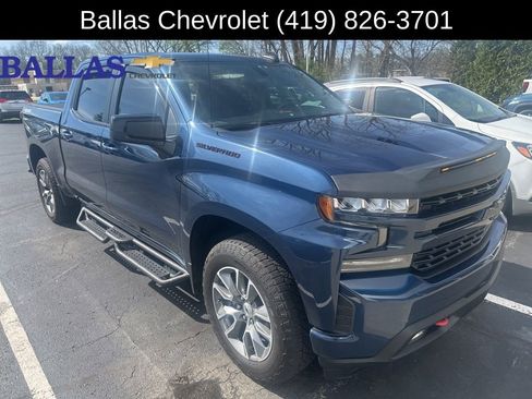 Used 2022 Chevrolet Silverado 1500 RST w/ LPO, Dark Essentials Package AWD/4WD image 2