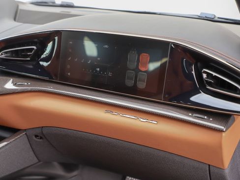 Certified 2025 Ferrari Purosangue image 35