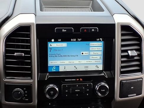 Used 2018 Ford F150 Lariat AWD/4WD image 21