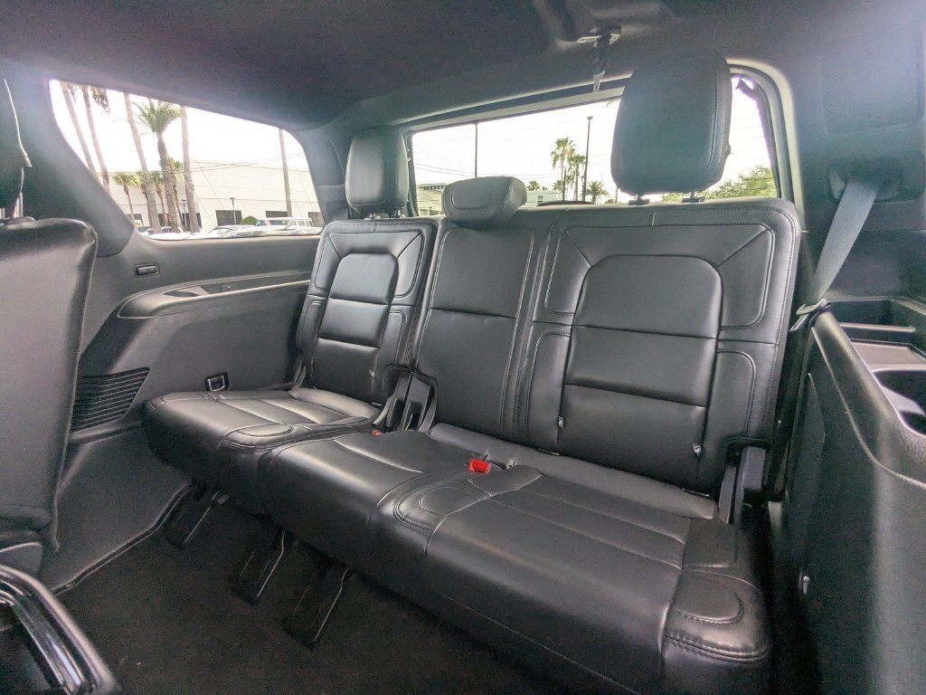 Used 2020 Lincoln Navigator Reserve w/ Equipment Group 208A Reserve AWD/4WD image 33