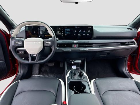 New 2026 Kia K4 GT-Line image 3