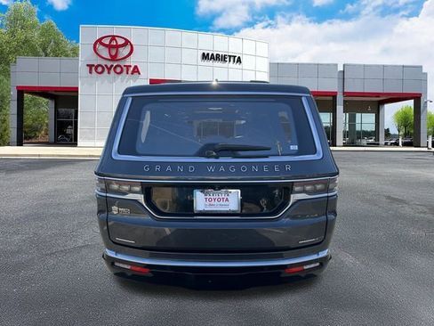 Used 2022 Jeep Grand Wagoneer Series III image 31