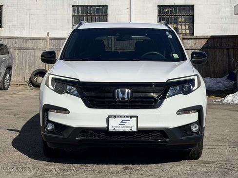 Used 2022 Honda Pilot Sport image 2