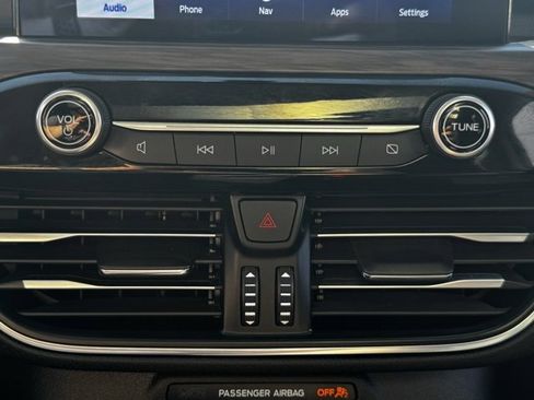 Used 2020 Ford Escape Titanium w/ Titanium Premium Package 2.0 image 24