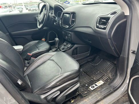 Used 2021 Jeep Compass Limited AWD/4WD image 13