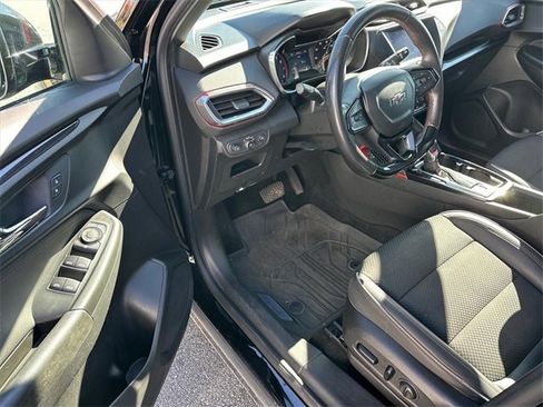 Used 2021 Chevrolet TrailBlazer RS image 9