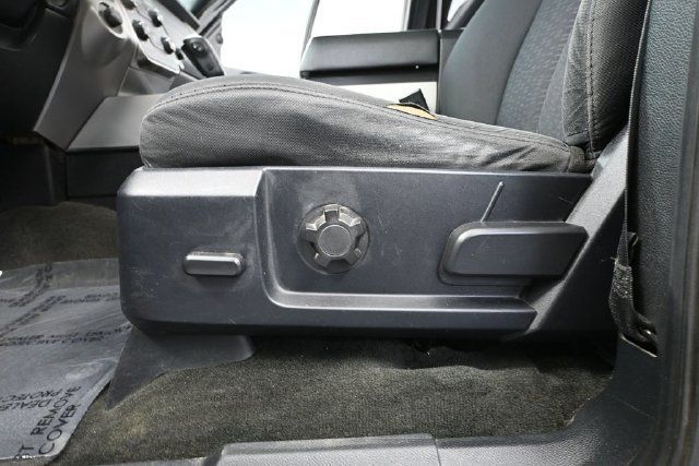 Used 2016 Ford Expedition EL XLT AWD/4WD image 15