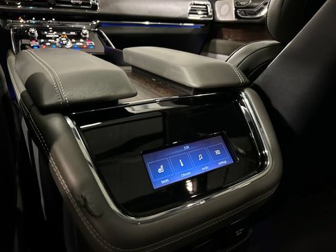 Used 2022 Lincoln Navigator L Black Label AWD/4WD image 23