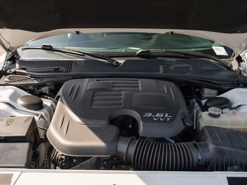 Used 2022 Dodge Challenger GT w/ Plus Package image 31