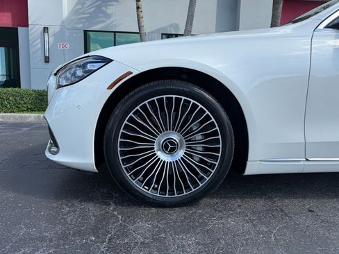 Used 2021 Mercedes-Benz Maybach S 580 4MATIC image 15