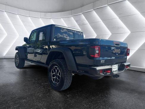 Used 2025 Jeep Gladiator Rubicon w/ Safety Group image 5
