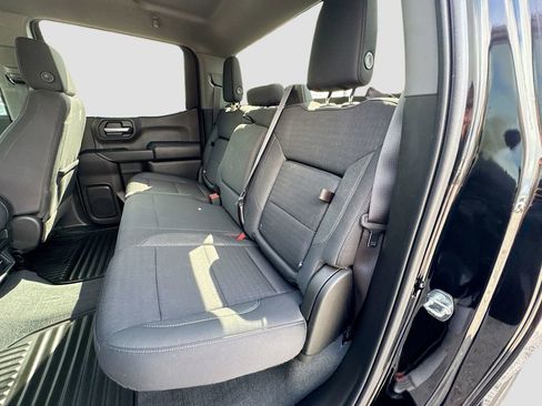 Used 2023 Chevrolet Silverado 1500 Custom image 22