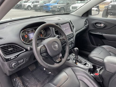Certified 2023 Jeep Cherokee Altitude Lux image 12