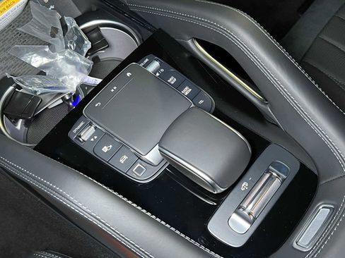 New 2025 Mercedes-Benz GLS 63 AMG 4MATIC image 39