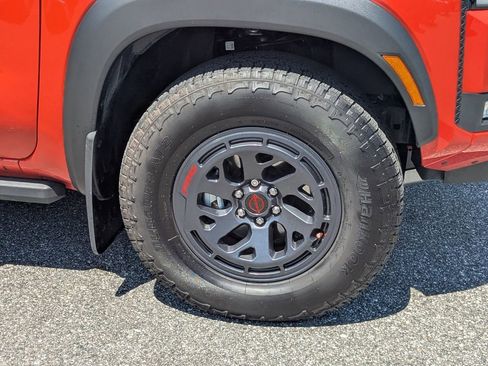 Used 2026 Nissan Frontier PRO-4X w/ Pro-4x Convenience Package AWD/4WD image 10