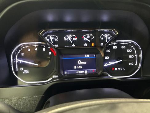 Used 2022 GMC Sierra 2500 AT4 w/ Snow Plow Prep/Camper Package AWD/4WD image 28