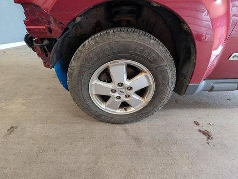 Used 2008 Ford Escape XLT FWD image 10