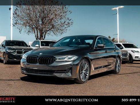 Used 2021 BMW 540i xDrive 540i xDrive w/ Premium Package image 3