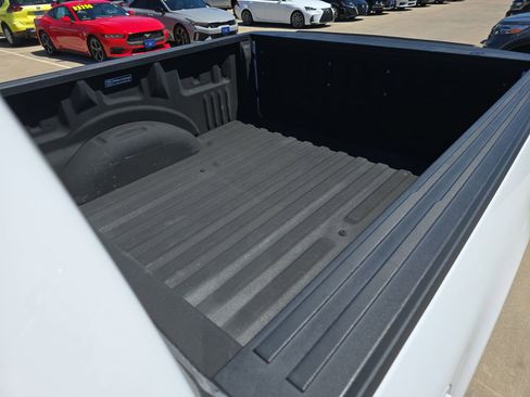 Certified 2022 Ford F150 XLT w/ Equipment Group 302A High image 22