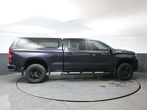 Used 2022 Chevrolet Silverado 1500 LT Trail Boss image 3