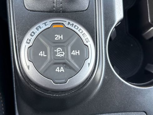 Used 2023 Ford Bronco Badlands w/ Sasquatch Package AWD/4WD image 22