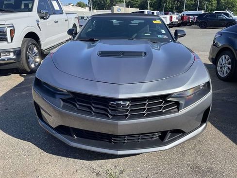 Used 2022 Chevrolet Camaro LT RWD image 2