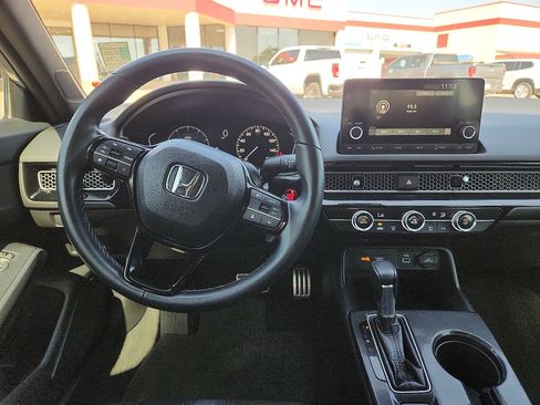 Used 2022 Honda Civic Sport image 13