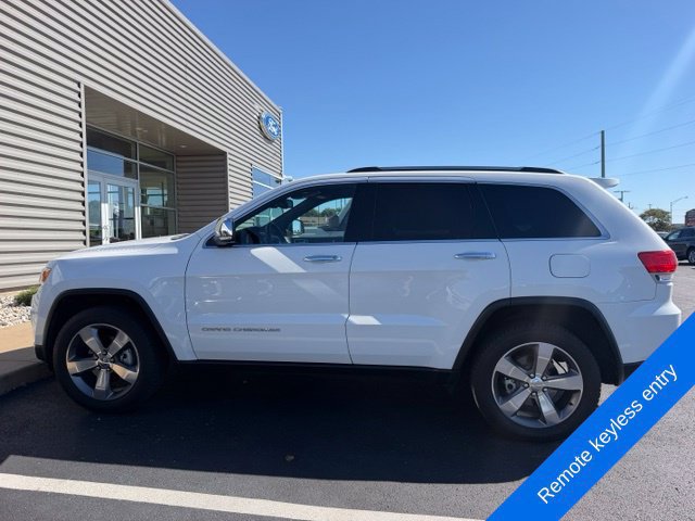 Used 2015 Jeep Grand Cherokee Limited w/ Trailer Tow Group IV AWD/4WD image 9