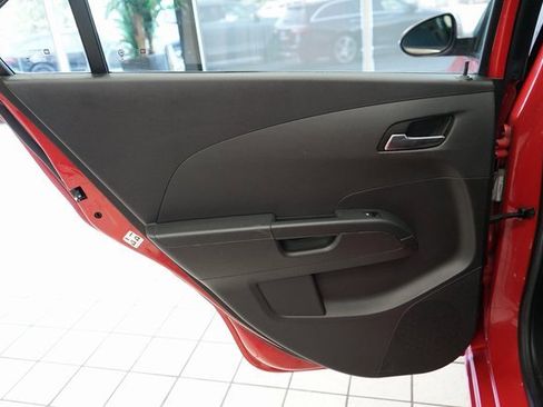 Used 2015 Chevrolet Sonic LT image 36