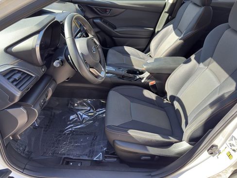 Used 2021 Subaru Crosstrek 2.0i Premium w/ Moonroof Package image 9