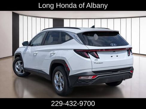 Used 2023 Hyundai Tucson SEL FWD image 15