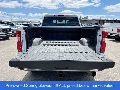 Used 2023 Chevrolet Silverado 2500 LTZ w/ LTZ Convenience Package AWD/4WD image 16