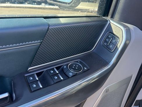 Used 2021 Ford F150 Limited image 10